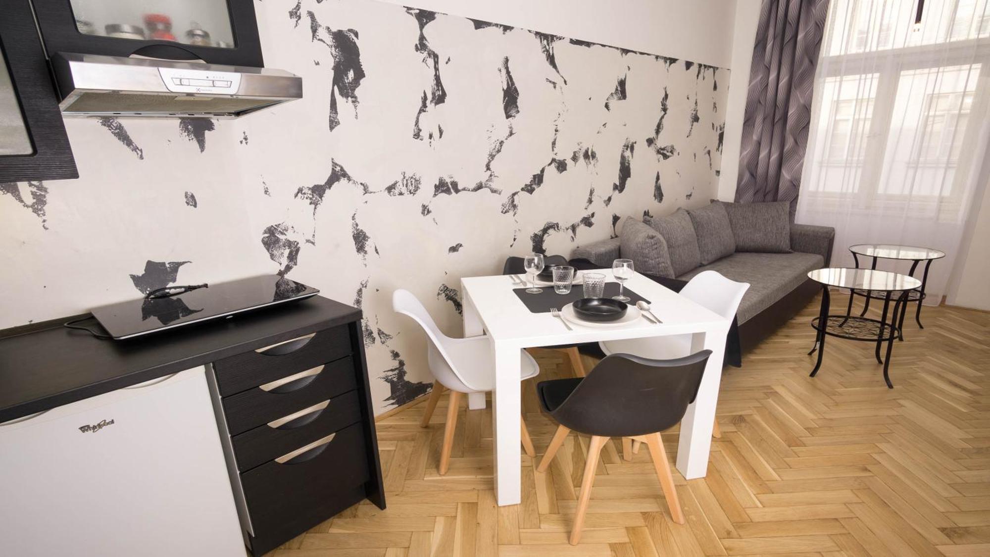 Black & White Apartment Prague By Wenceslas Square And Muzeum ห้อง รูปภาพ
